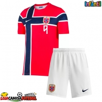 Camisa de Futebol Noruega Erling Haaland #9 Equipamento Principal Infantil Mundo 2026 Manga Curta (+ Calças curtas)
